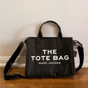 Marc Jacobs Black Messenger Bag